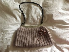 Elégant petit sac soirée PAOLA FRANI, vieux rose, perles, angora, cuir - Neuf
