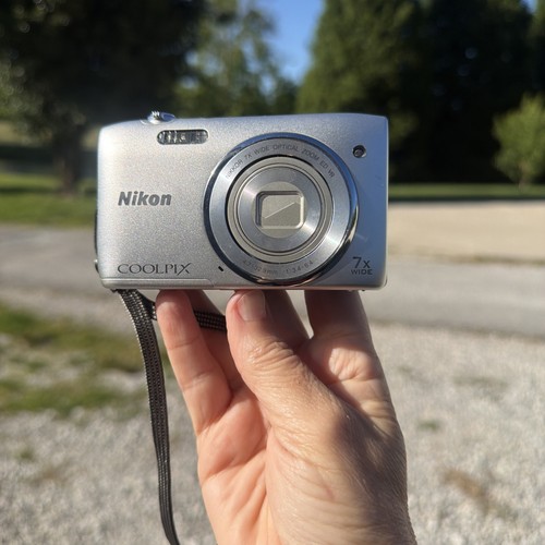 Nikon coolpix s3500 - nikon, fotocamera