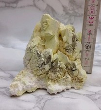 Minerale~Rara Leonite