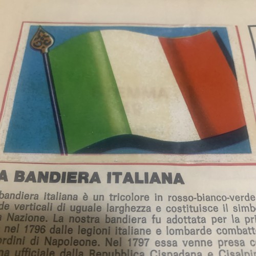Figurina bandiera italiana - figurina,