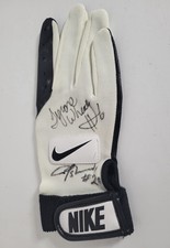 Guanto Nike autografato da