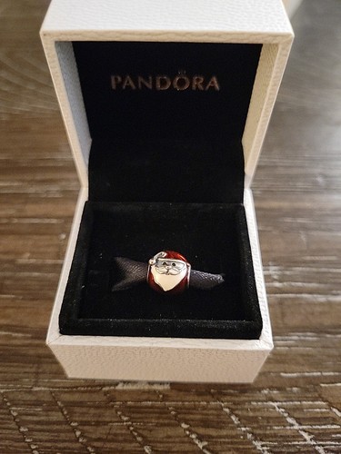 Charm pandora moments jolly - pandora,