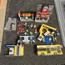 LEGO City: City Corner (7641)