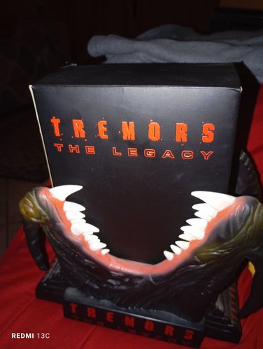 Tremors legacy dvd box - dvd, in