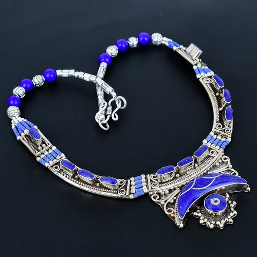 Collana nepalese tibetana - , in