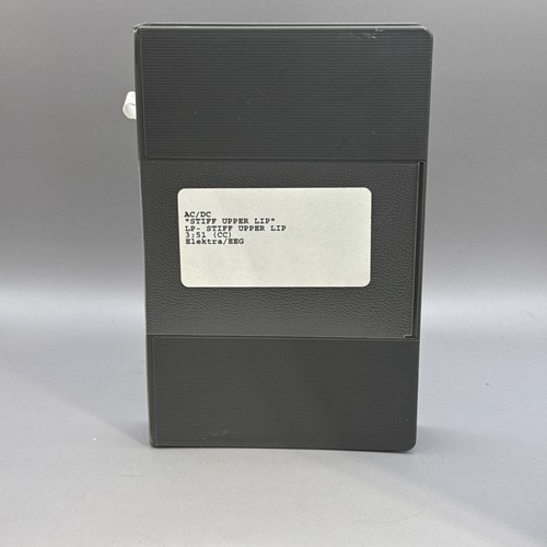 Betacam stiff upper - ac/dc, "stiff