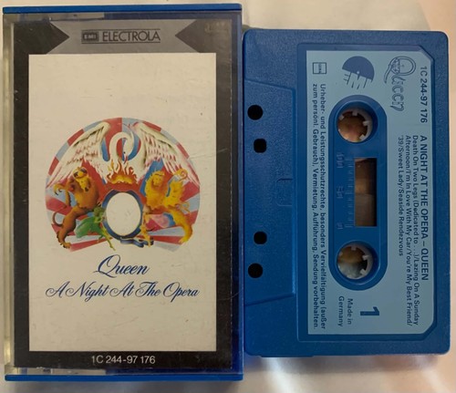 Cassette tape queen - /, /