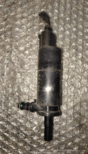 3b7955681 Pompa tergiproiettori  VOLKSWAGEN POLO 3a Serie 1.6i SW 5p/b/1598cc