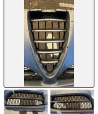 griglie e frecce per paraurti anteriore originale alfa 147 prima serie