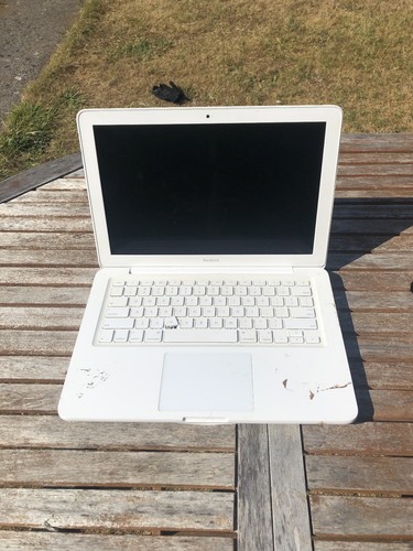 Apple macbook mc207b - mc207b/a, a1342