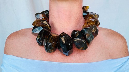Enorme collana ambra graduata