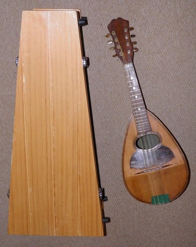 Antico mandolino italiano 1890
