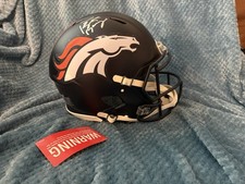 Casco Peyton Manning