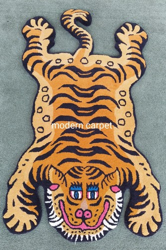 Tappeto tigre trapuntato - , a