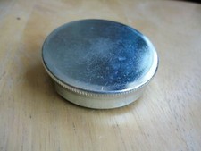 Tappo riempimento olio Daimler SP250 V8 2.5 freccette nuovo originale. 