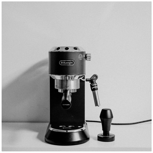 Manomissione espresso con