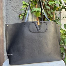 Valentino Garavani Vlogo