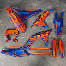 Plastiche + Grafica KTM 2024