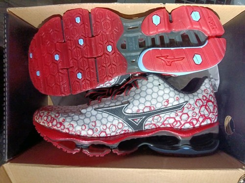 Raro nuovo mizuno wave - nuovo!,