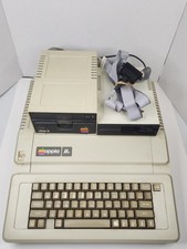 Vintage Apple IIe A2S2064