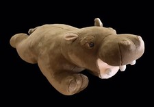 Peluche ippopotamo fienile