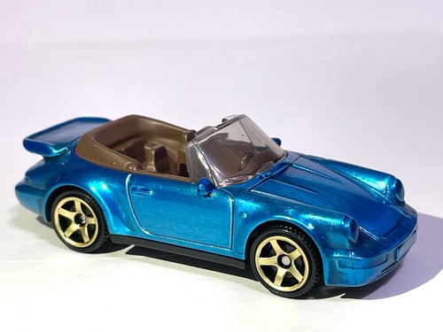 Hot wheels porsche 911 - hot,