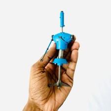 Stivali Venture Bros H.E.L.P.eR stampati in 3D per diorama di figure da 3,75 pollici