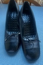 Ballerina CHANEL in pelle nera