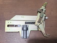 Bracket Assembly (left) for