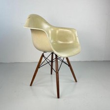 RARA SEDIA VINTAGE ANNI 50 EAMES HERMAN MILLER DAW IN BIANCO PERGAMENA #4021c