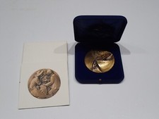 ASSICURAZIONE LA PIEMONTESE 1935-1985 MEDAGLIA SCULTURA BASSORILIEVO A. GRILLI