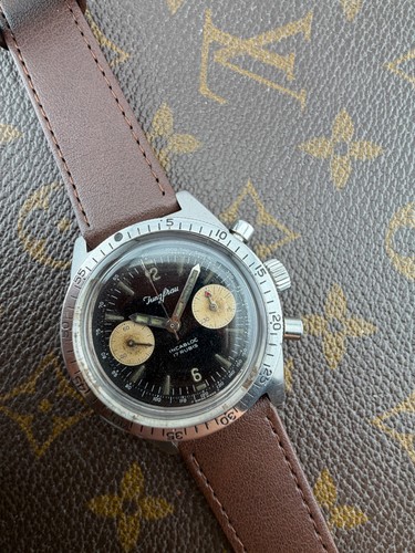 Jungfrau skin diver - jungfrau,