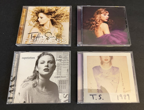 Taylor swift lot - taylor, cd