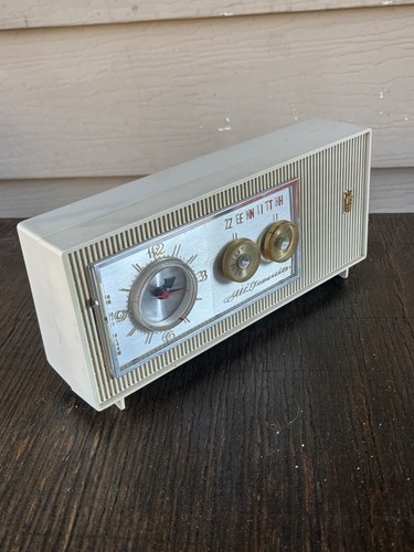 Radio orologio transistor - radio, a