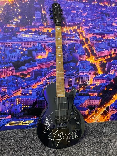 Esp guitar signed - guitar,