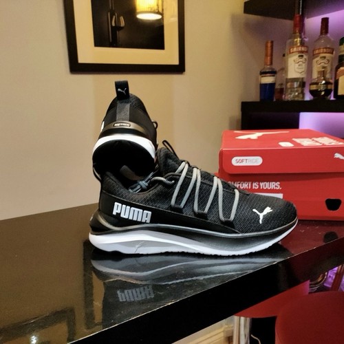 Scarpe corsa nuove con - scarpe,