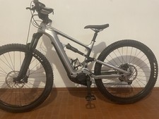 bicicletta elettrica pedalata