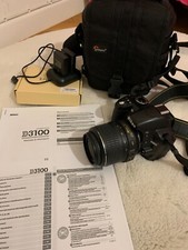 Fotocamera reflex Nikon d3100 con obiettivo 18-55mm