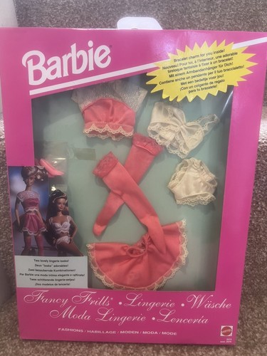 Barbie bambola fancy frills - fancy,