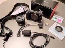 Sony Alpha A7C II + FE 28-60mm f/4-5.6 + SD 256GB TOUGH + Tilta Cage + Accessori