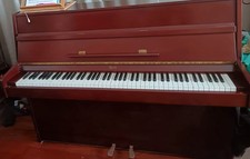 Pianoforte verticale usato