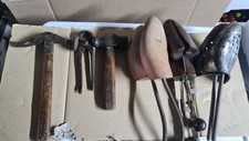 N.6 Forme allarga scarpe in metallo e legno vintage + 2 martelli e 1 tenaglia