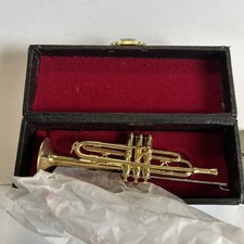 Tromba oro in miniatura in