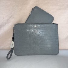 Pochette e portafoglio Carpisa