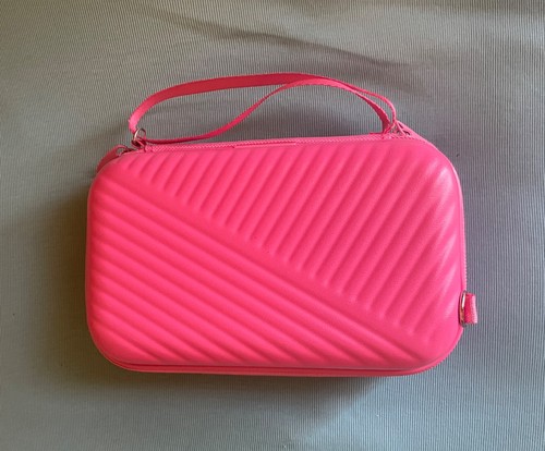 Pochette plastica rigida - in,