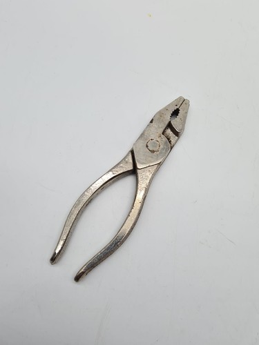 Pliers tool kit - , porsche