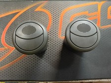 225363  set di due pezzi BOCCHETTA ARIA CRUSCOTTO PER FIAT Punto 1.2 16V (2001)