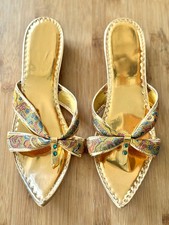 Sandali con zeppa punta aperta