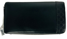 Gucci GG Embossed Black