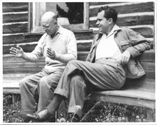 Rara foto originale Candid 1952 EISENHOWER & NIXON alla cabina di Ike